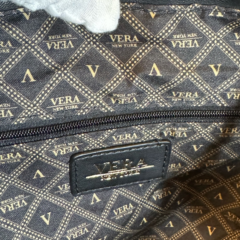 VERA NEW YORK Excellent used condition.  Two-way: shoulder or crossbody bag. - Picture 8 of 13